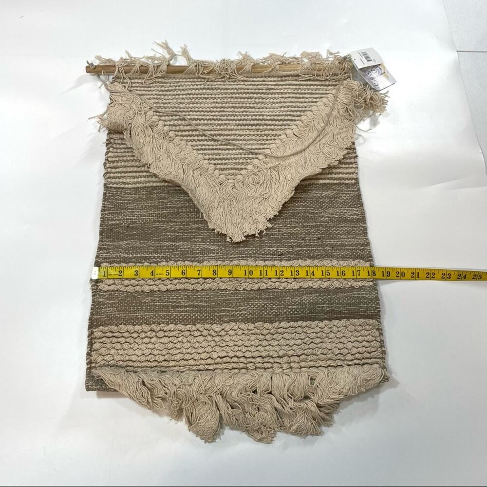 CONCEPTS IN TIME Striped V Fringe Woven Tapestry home wall decor - Picture 2 of 4